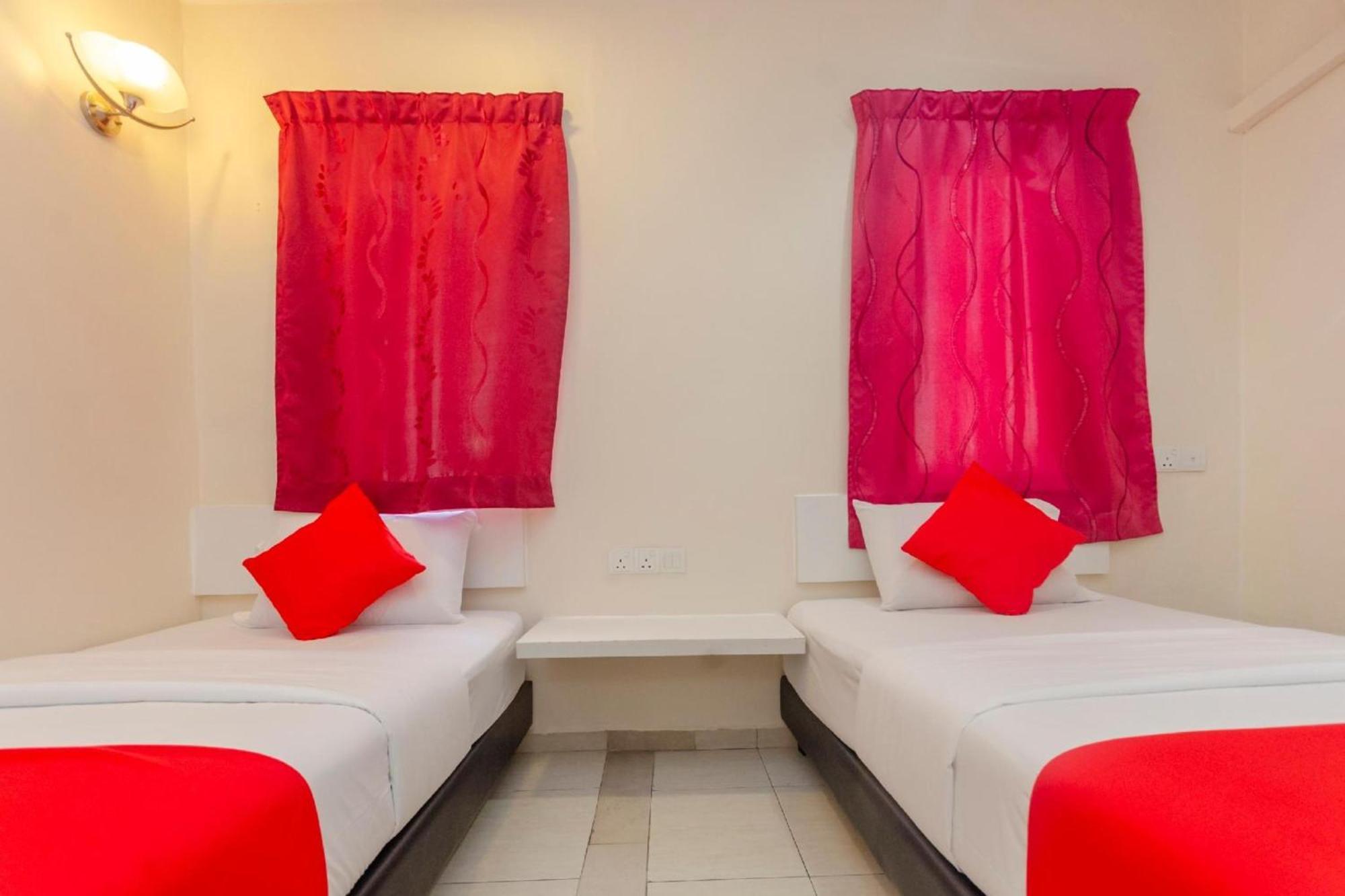 Skudai Hotel Eksteriør billede